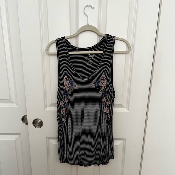 American Eagle Outfitters Tops - AE Black and White Stripe Floral Tank Top